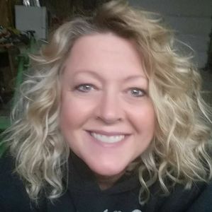 Meet your Posher, Stacy